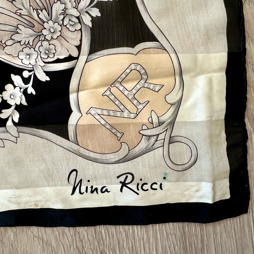 Set of 2 scarves YSL Nina Ricci Yves Saint Laurent - Picture 7 of 8